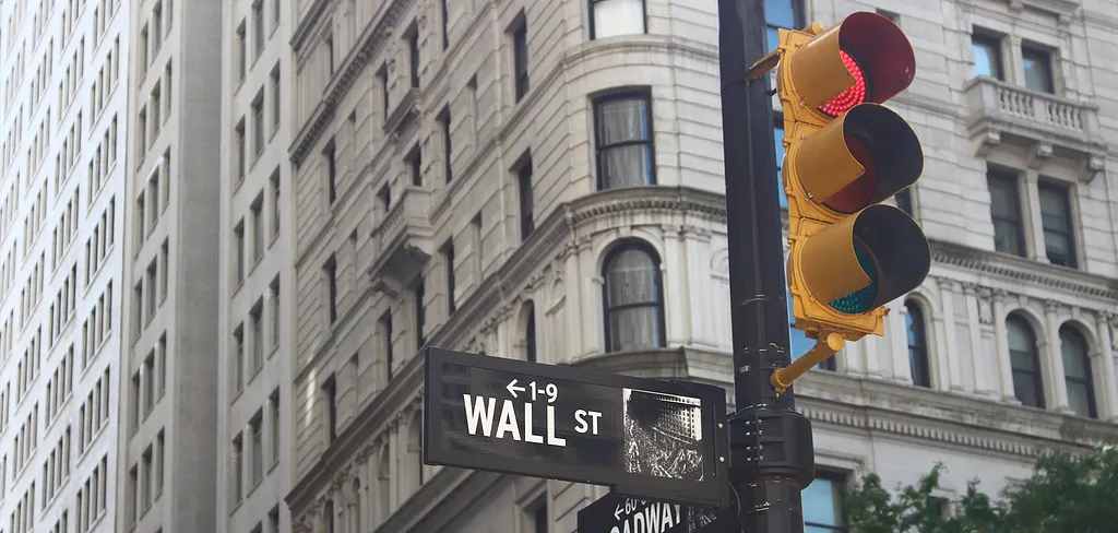 More than 2500 from 3250 crosswalk buttons in New York has been served as placebo buttons